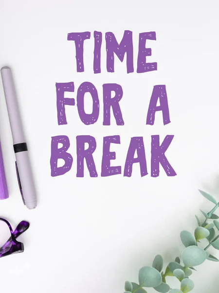 Legenda Texto Apresentando Time Break Palavra Para Cronograma Quando Trabalhadores — Fotografia de Stock