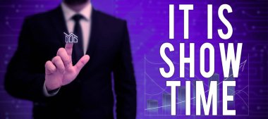 El yazısı imzası It Is Show Time, Business overview entertainment business start performans in stage