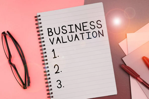 Teken Het Tonen Van Business Valuation Woord Voor Het Bepalen — Stockfoto