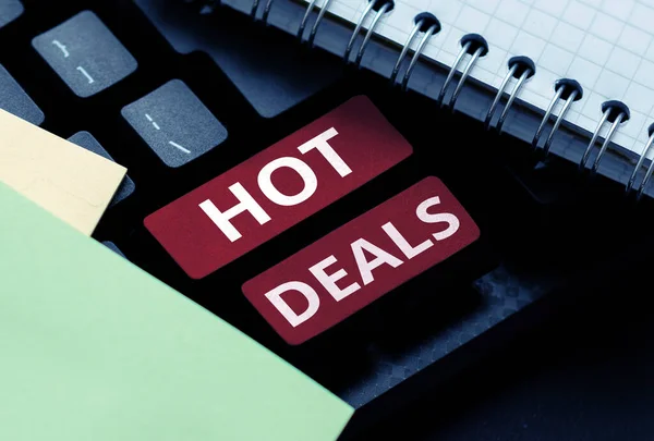 Legenda Conceitual Hot Deals Word Agreement Which One Paties Offered — Fotografia de Stock