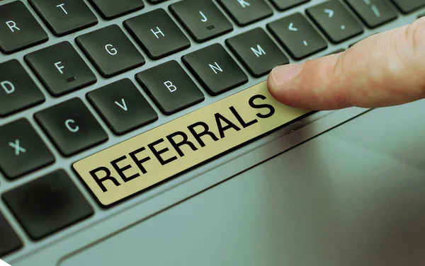 Conceptual Display Referrals Word Act Referring Someone Something Consultation Review — Stock Photo, Image