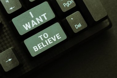 İnanmak istediğim ilhamı gösteren bir metin, sadık pozitif motivasyon heveslisi iş kavramı ilham verici.