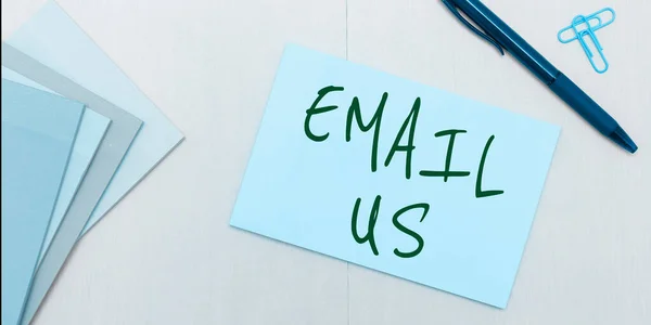 Sign Exibindo Mail Ideia Negócio Enviar Uma Mensagem Comercial Para — Fotografia de Stock