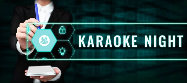 Pisanie Tekstu Karaoke Night Business Concept Rozrywka Śpiew Wzdłuż Muzyki — Zdjęcie stockowe