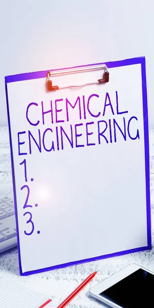 Концептуальный Дисплей Chemical Engineering Internet Concept Developing Things Dealing Industrial — стоковое фото