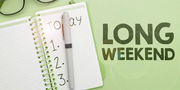 Conceptual Display Long Weekend Word Written Prolonged Vacation Holiday Season — Stock fotografie