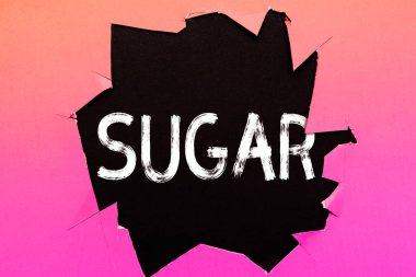 Kavramsal gösterim Şekeri, kavramsal fotoğraf tatlı kristal madde baston gibi çeşitli bitkilerden elde edilmiştir.