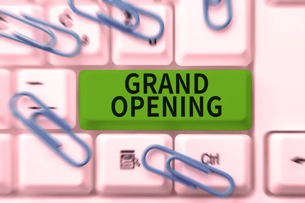 Grand Opening 인터넷 컨셉트 Cutting New Business First Day — 스톡 사진