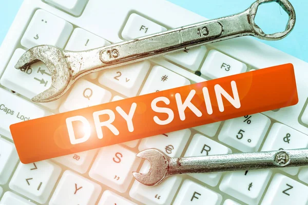 Inspiration Showing Sign Dry Skin Word Uncomfortable Condition Marked Scaling — Stock Photo, Image