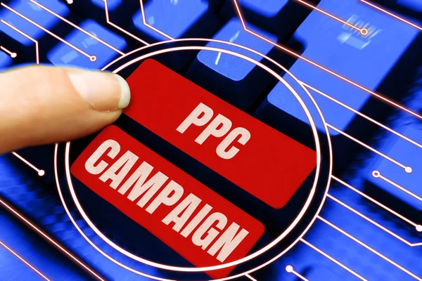 看板Ppcキャンペーンを示すインスピレーション ビジネスアイデアは 彼らの製品やサービスを促進するためにPpcを使用します — ストック写真