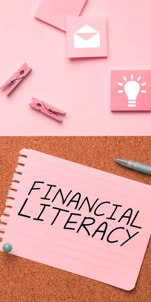 Text Showing Inspiration Financial Literacy Business Idea Understand Knowledgeable How — Foto de Stock