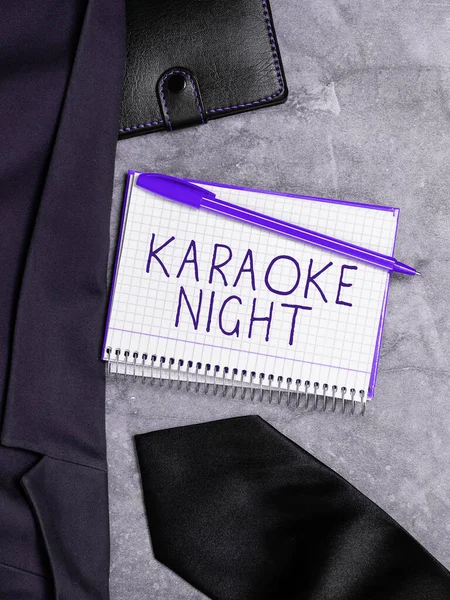 Cartello Che Mostra Karaoke Night Approccio Commerciale Intrattenimento Che Canta — Foto Stock