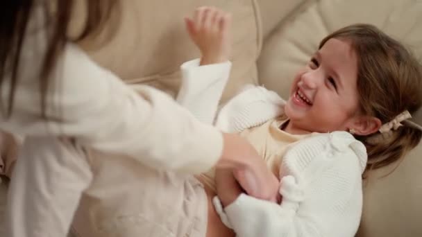 Cheerful Mother Tickles Daughter Plays Child Concept Happy Family Close — Stockvideo