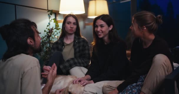 Group Friends Sitting Cozy Room Evening Sad Girl Told Her — Stock Video