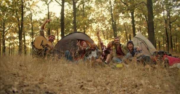 Happy Group Scout Friends Camping Break Take Group Photo Hiking — Stock Video