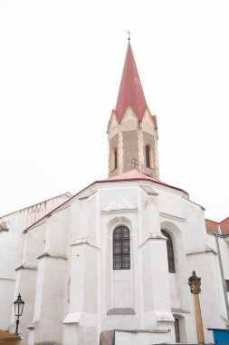 KOSICE, SLOVAKIA - 24 Ekim 2022: Şehrin merkezinde sokak