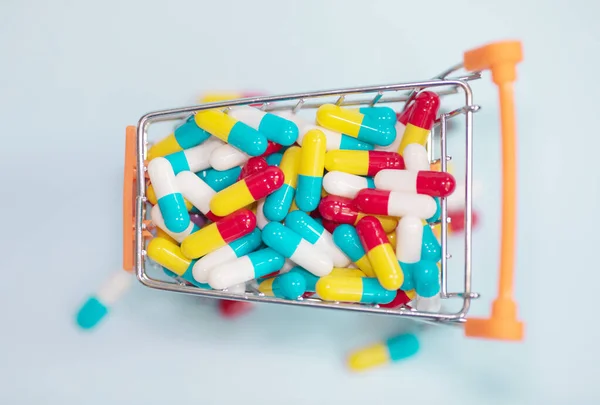 Shopping Cart Pills Tablets Light Background — Stock Photo, Image