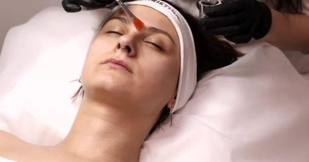 Procedimiento Belleza Cosmetología Cuidado Piel Mujer Joven Tratamiento Rejuvenecimiento Terapia — Vídeos de Stock