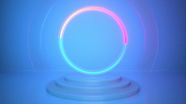 Sahne arkasında mavi bir sahne, podyumu ve dönen mavi ve mor ışıklarla parlayan neon bir yüzük. Ürün sunumları, teknolojik etkinlikler ya da fütüristik arka planlar için idealdir. Döngüsel 4K canlandırması.