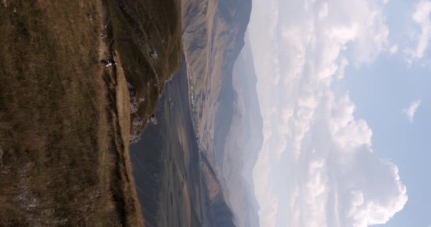 Motocross Marco Vertical Las Montañas Imágenes Alta Calidad — Vídeos de Stock