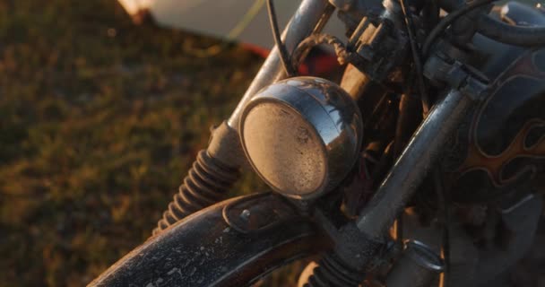 Motocicleta Amanhecer Raios Sol Imagens Alta Qualidade — Vídeo de Stock