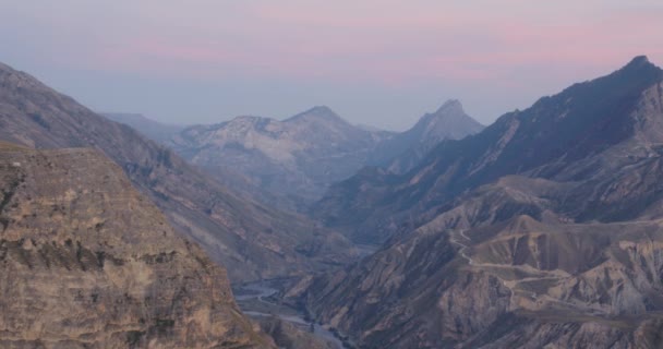 Uitzicht Besneeuwde Bergtop Hoge Kwaliteit Beeldmateriaal — Stockvideo