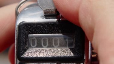 Elle tutulan sayaç, sayaç, sayma makinesi. Yüksek kalite 4k görüntü