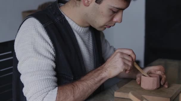 Vydejte Poutavou Cestu Světa Zkušeného Latinskoamerického Řemeslníka Kde Ruce Tvořivosti — Stock video