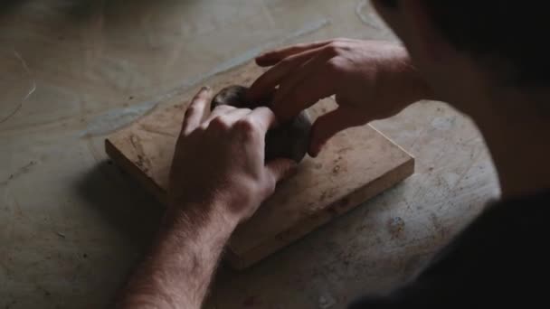 Отправьтесь Увлекательное Путешествие Мир Искусного Латиноамериканского Ремесленника Руки Творчества Формируют — стоковое видео