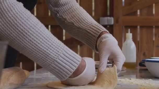 Wyrusz Czarującą Kulinarną Odyseję Tworzenie Idealnej Pizzy Domowej Rękami Eksperta — Wideo stockowe