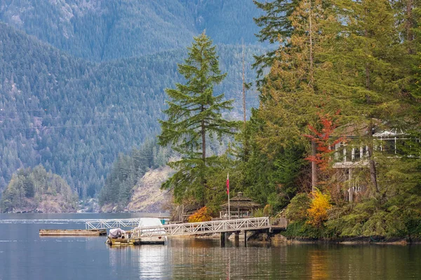 Lakefront Residences Houses Shore Indian Arm North Vancouver Peaceful Houses — Stock Photo, Image