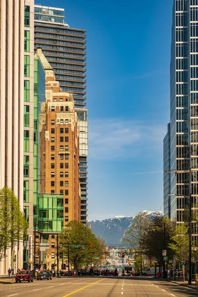 Vancouver Şehir Merkezindeki Gökdelenler Vancouver Trafik Işıkları Arabalar Binalar Ofisleri — Stok fotoğraf