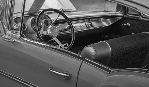 Staré Veteránské Auto Volantem Kokpitem Retro Stylový Obraz Starého Automobilového — Stock fotografie