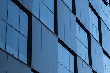 Pencereli yapısal cam duvar. Mimari, Glass wall Modern bina dış soyut fütüristik arka plan detaylarını anlatıyor. Dış doku kalıbı. Modern cephe