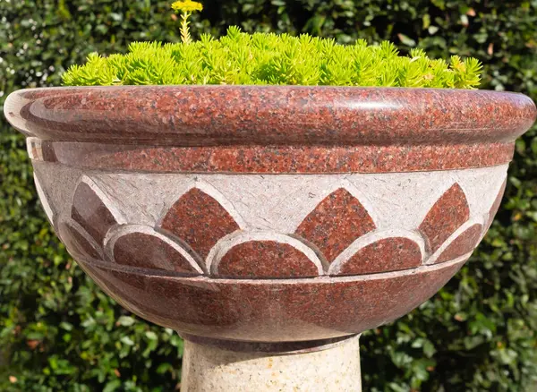 Bahçe Bahçesi Mermer saksı çiçek ve çalılar için klasik Yunan tarzı. Tasarımlı mermer saksı.