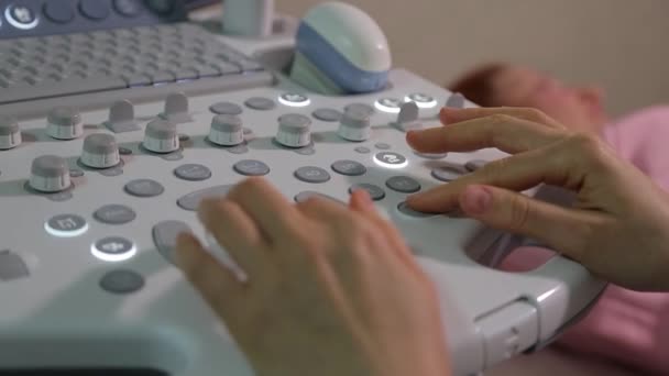 Ultrasound Examination Fetus Pregnant Woman Ultrasonic Scanner Apparatus Ultrasound Examination — Wideo stockowe