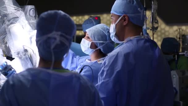 伊斯坦布尔 土耳其 2017年3月20日 在机器人手术室 一个用于外科手术的机器人机器人手术 机器人外科医生进行外科手术的现代医疗诊所 — 图库视频影像
