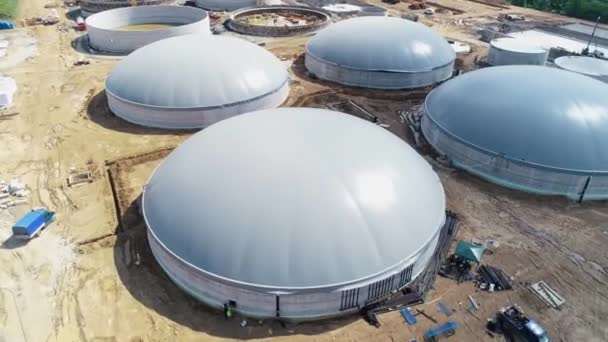 Eine Luftaufnahme Des Baus Einer Modernen Biogasanlage Biogasanlage Ökologische Produktion — Stockvideo