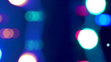 Noel ışıkları. Noel ağacı çelenklerinin ışıkları söndü. Noel ağacı ışıkları. 