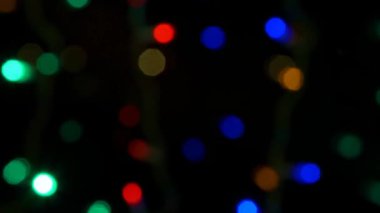 Noel ışıkları. Noel ağacı çelenklerinin ışıkları söndü. Noel ağacı ışıkları. 
