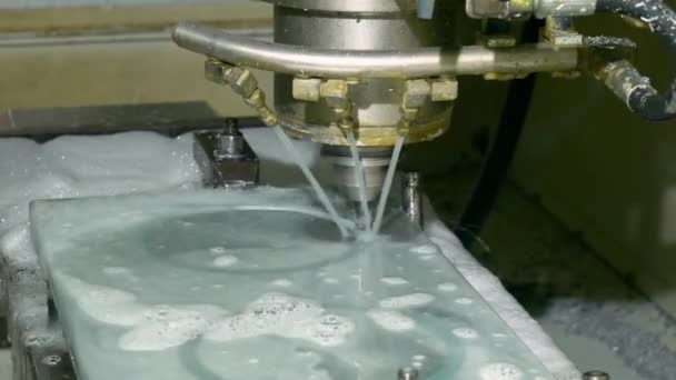 Turner Lar Değirmenciler Makinelerde Çalışır Makineler Parçaları Çıkarıyor Fabrikadaki Bir — Stok video