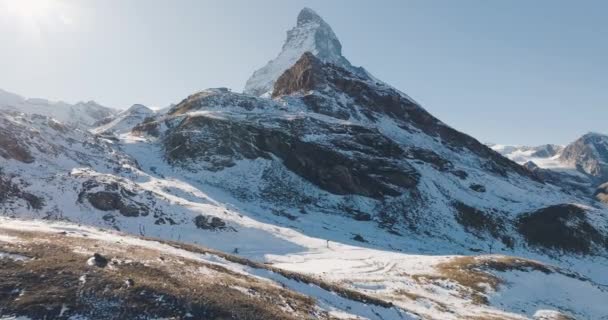 Matterhorn Montanha Dia Ensolarado Inverno Zermatt Suíça Vista Aérea Matterhorn — Vídeo de Stock