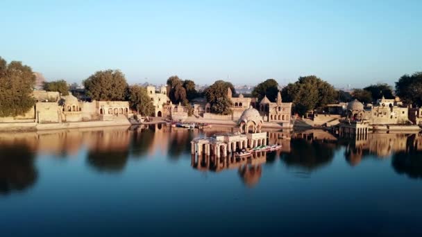 Veduta Aerea Video Drone Santuari Templi Gad Sisar Lake Jaisalmer — Video Stock
