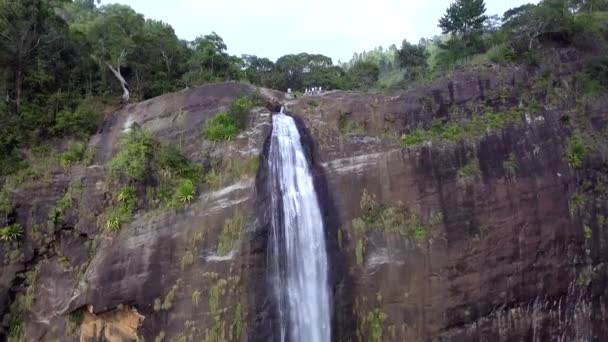 Flygfoto Drönare Bilder Diyaluma Faller Vattenfall Sri Lanka — Stockvideo