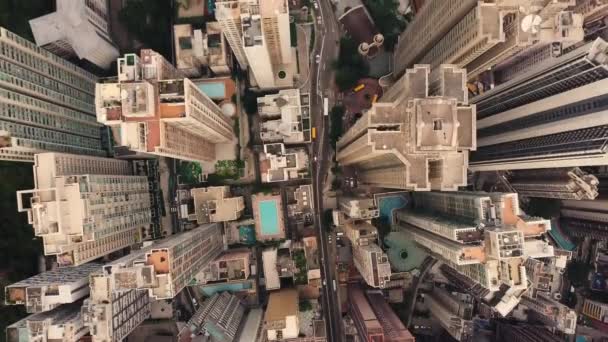 Αεροπλάνο Από Σύγχρονους Ουρανοξύστες Στο Χονγκ Κονγκ Κτίρια Στην Πόλη — Αρχείο Βίντεο