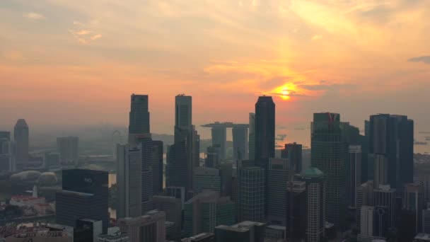 Drone Aerial View Footage Singapore Skyscrapers City Dalam Bahasa Inggris — Stok Video