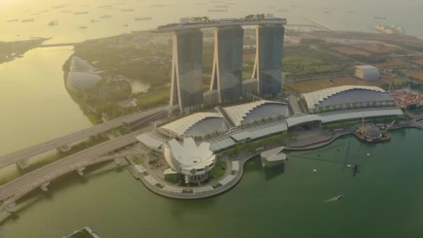 Drone Vista Aérea Filmación Marina Bay Sands Singapore City Skyline — Vídeo de stock