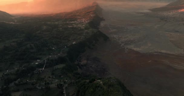 Pemandangan Udara Oleh Drone Desa Pemandangan Indah Pagi Hari Matahari — Stok Video