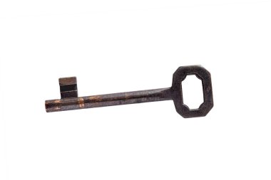 eski paslı kapı anahtarı üzerinde beyaz izole.