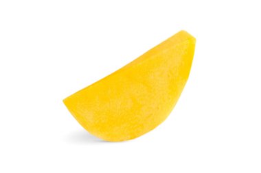 Beyaz arka planda izole edilmiş bir mango dilimi..